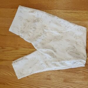 Apana Leggings Pants